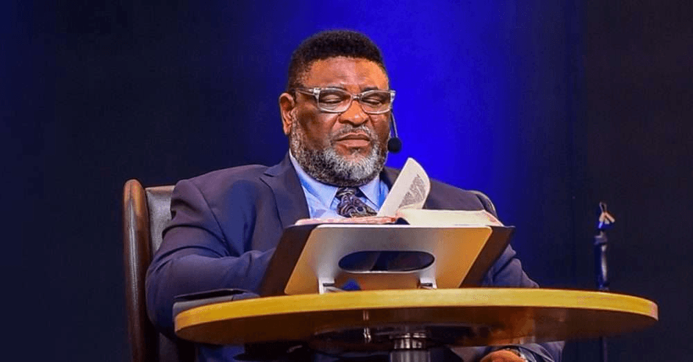 Access into books through the Apostolic grace