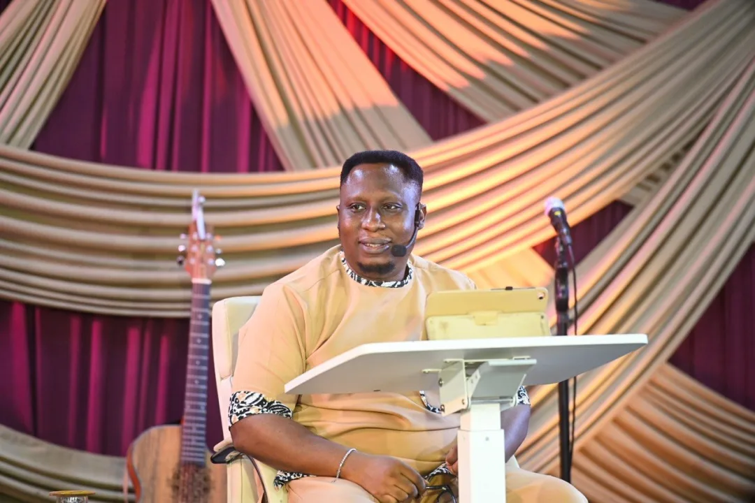 Building the Home as a Blossoming Habitation
